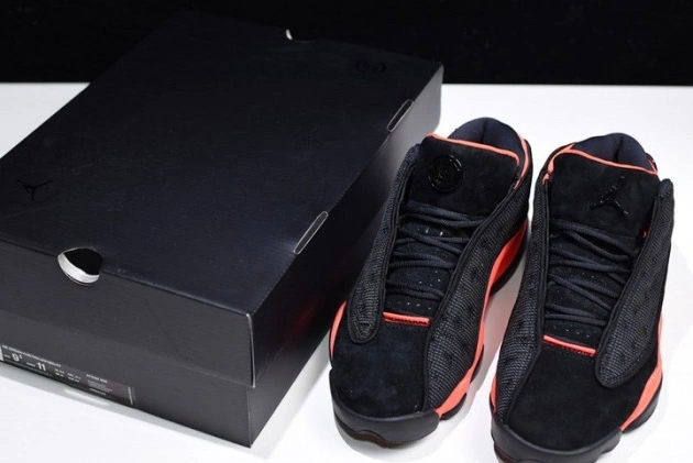 Clot Jordan Low Air Black Infrared AT3102-006 x 13 0903